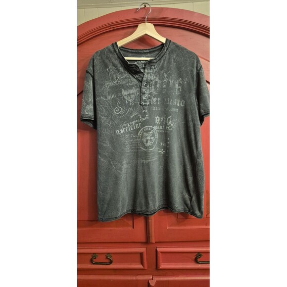 Helix Size Large Mens Button Collar Short Sleeve Shirt Tatto Style Design EUC - Picture 1 of 3